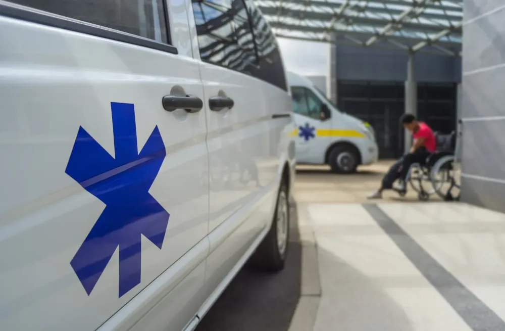Ambulancier près de Rouillon